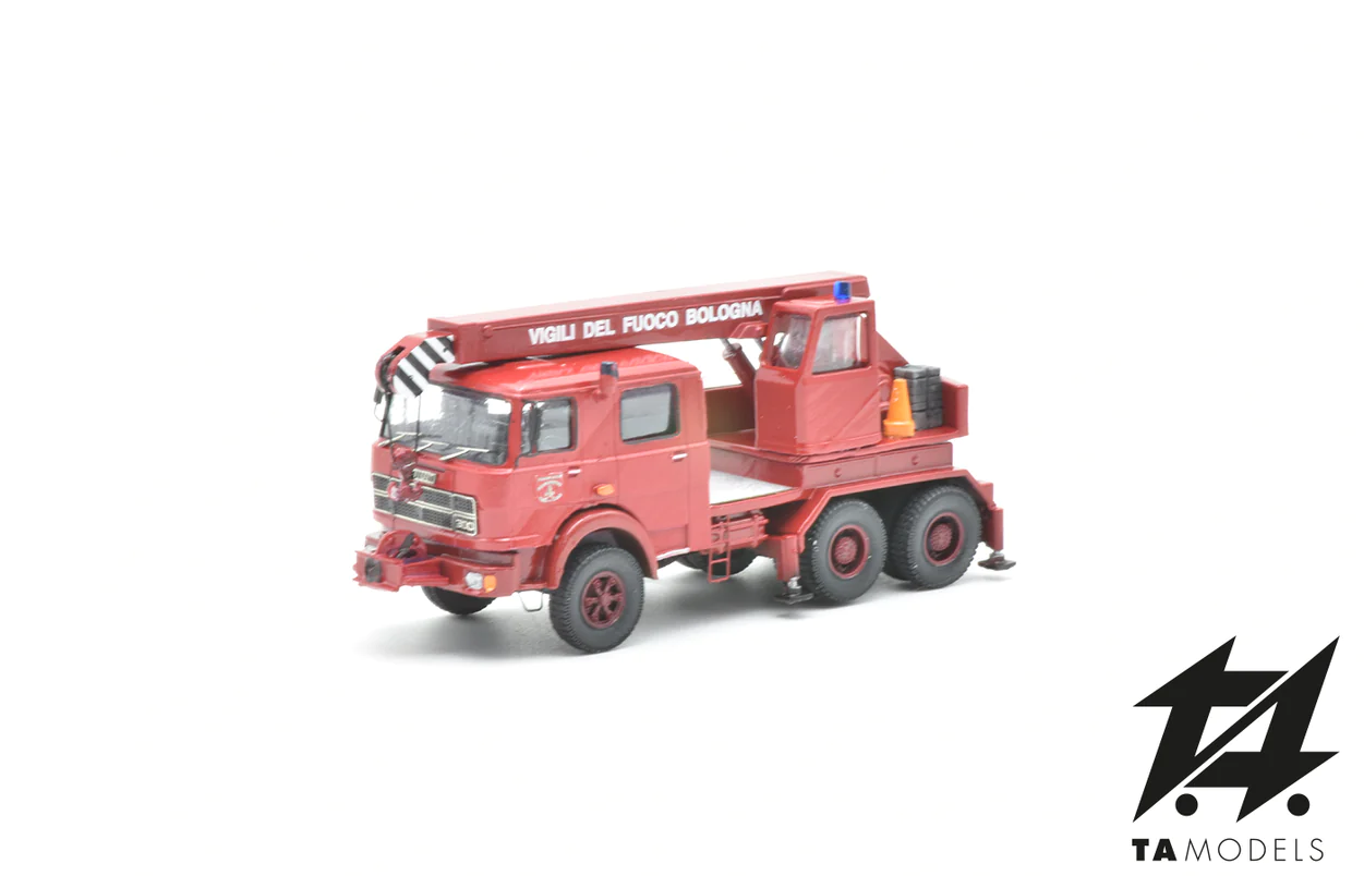 Modellino Auto mezzi Pompieri vigili del fuoco scala 1:43